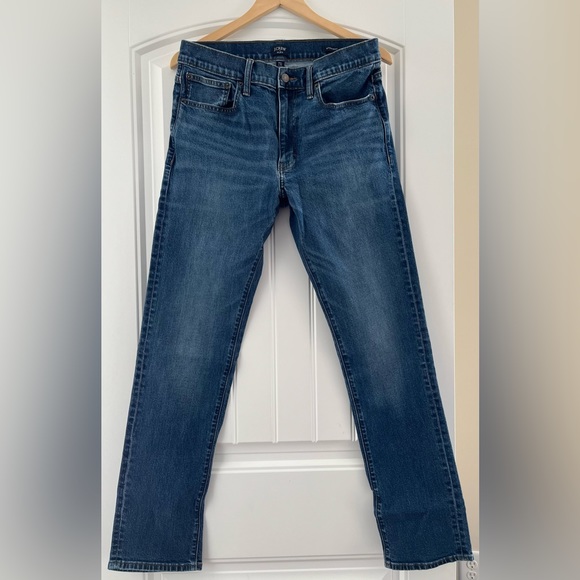 J. Crew Factory - Straight-fit jean in signature flex - Picture 6 of 7